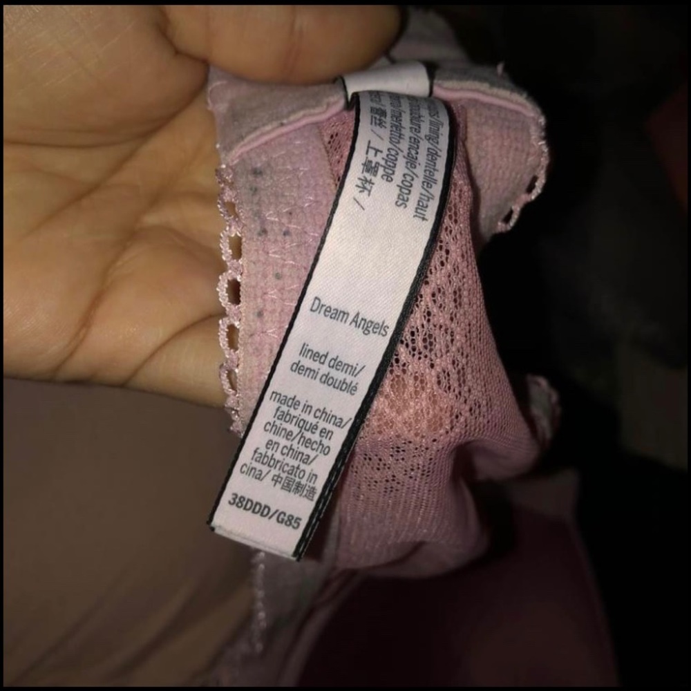 Nice and sexy Victoria’s Secret bra!!!